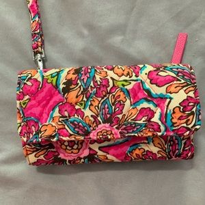 Vera Bradley Smartphone Wristlet